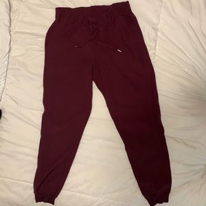Lululemon woven jogger